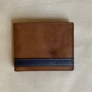 FOSSIL wallet